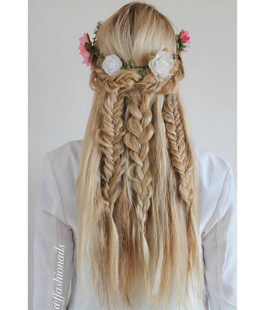 summery braids #flowercrown ffashionails