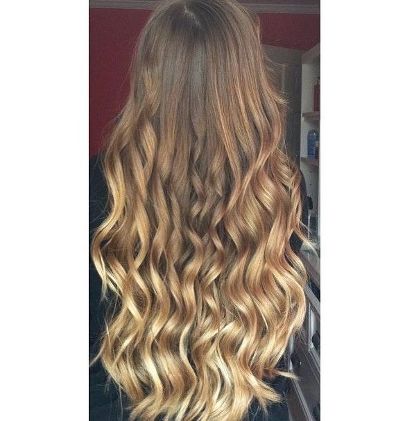 loose curls golden ombre