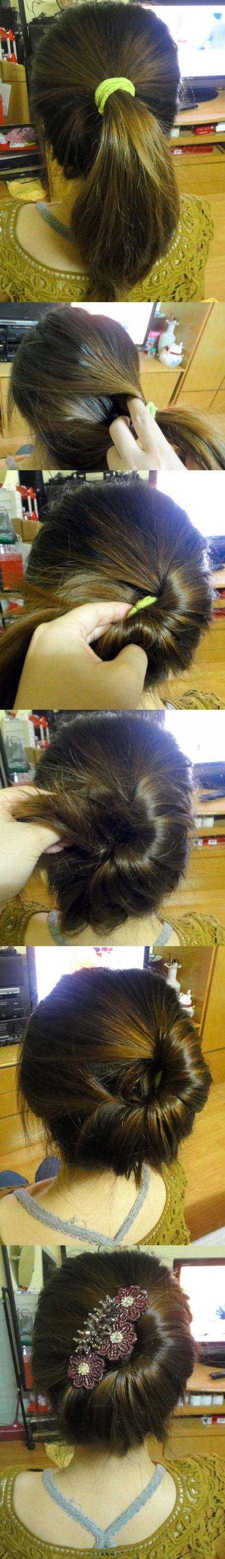 Cute way to pull up your hair